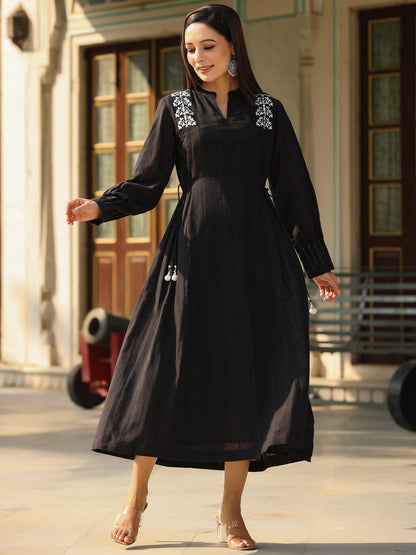 Color_Black