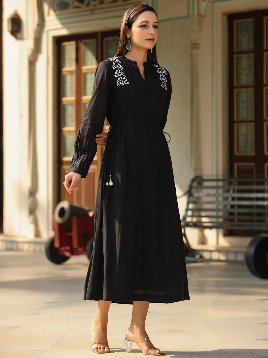Color_Black