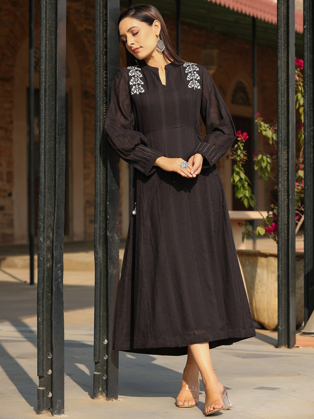 Color_Black