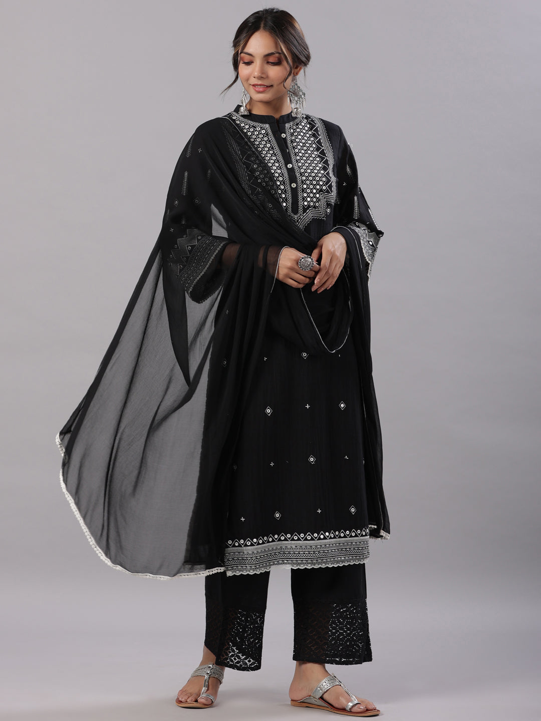 Color_Black