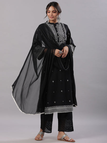 Color_Black