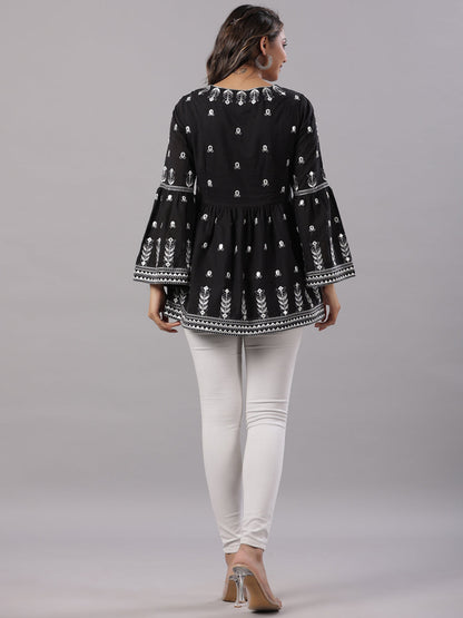 Color_Black