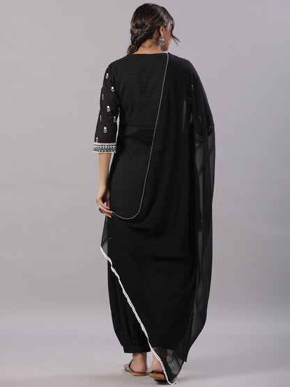 Color_Black