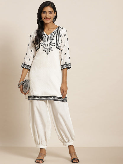 Color_White