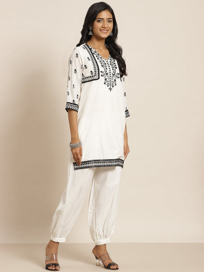 Color_White