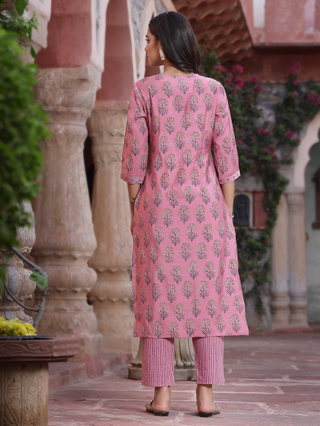Color_Pink