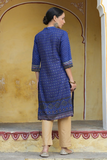 Women's  Indigo Rayon Placement Printed Straight Kurta