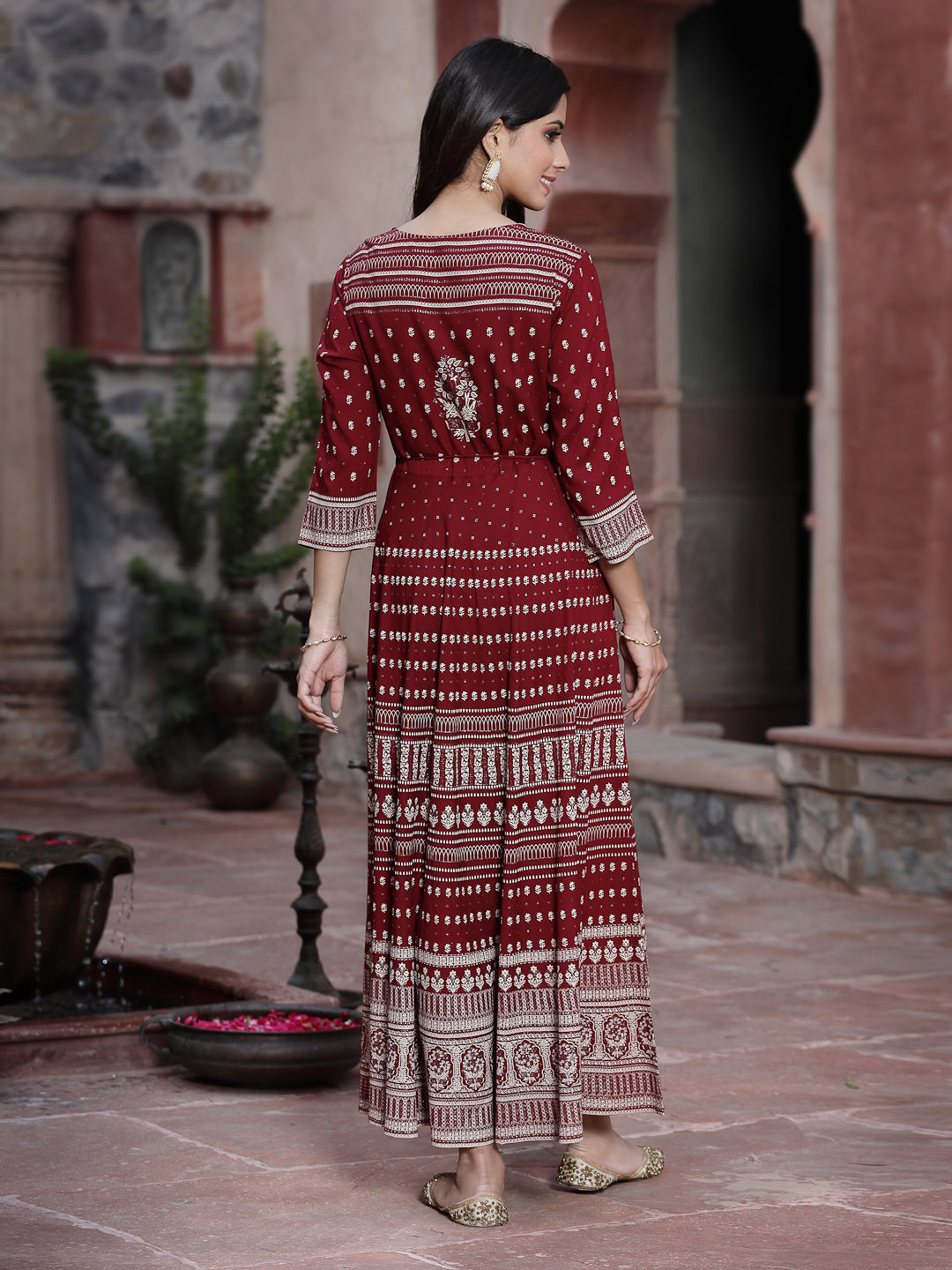 Color_Maroon