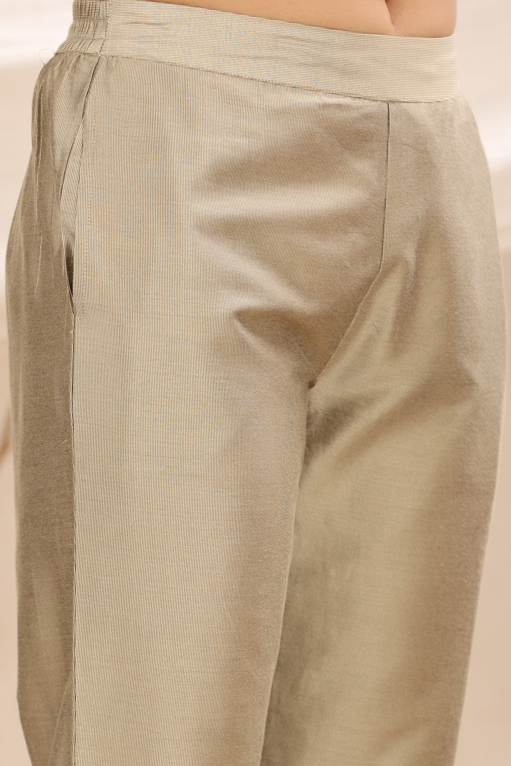 Color_Beige