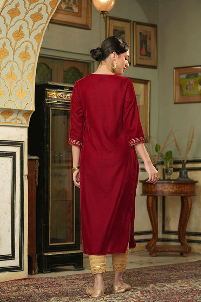 Women's Maroon Velvet Festive Solid Straight Kurta