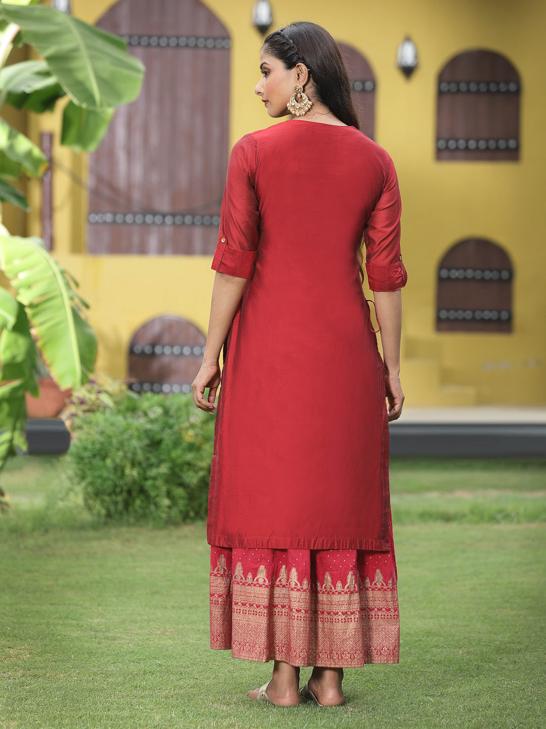 Color_Maroon