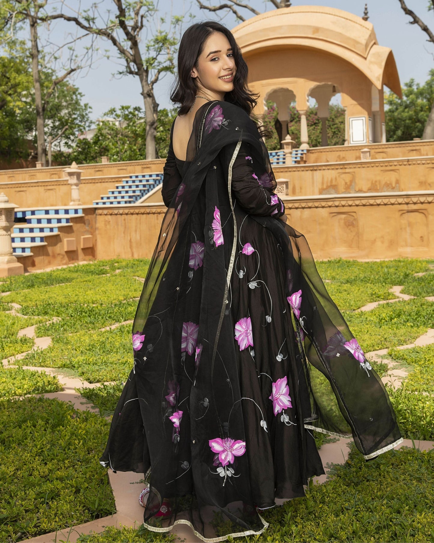 Women's Neea Handpainted Cotton Silk Suit Set