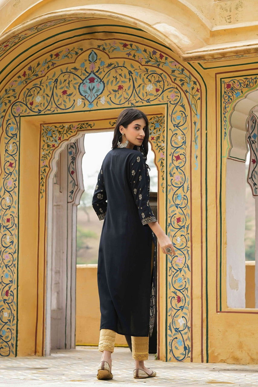 Women's  Black Rayon Foil Printed Kurta