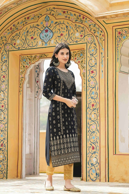 Women's  Black Rayon Foil Printed Kurta