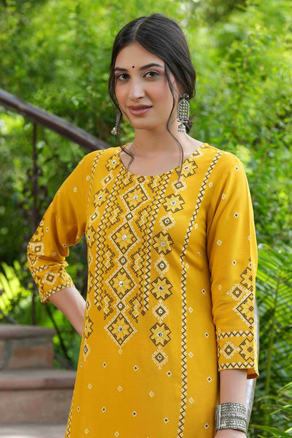 Women's  Mustard Rayon Cross Sttitch Printed Kurta