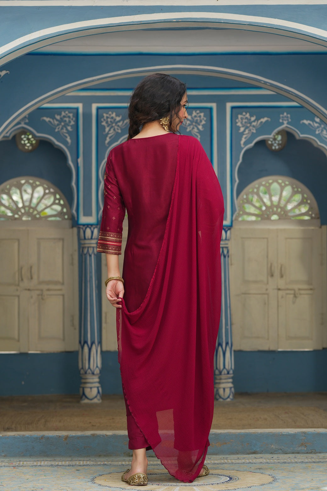 Color_Maroon