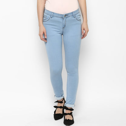 Women's Ice Blue Lycra Denim Distressed Jeans