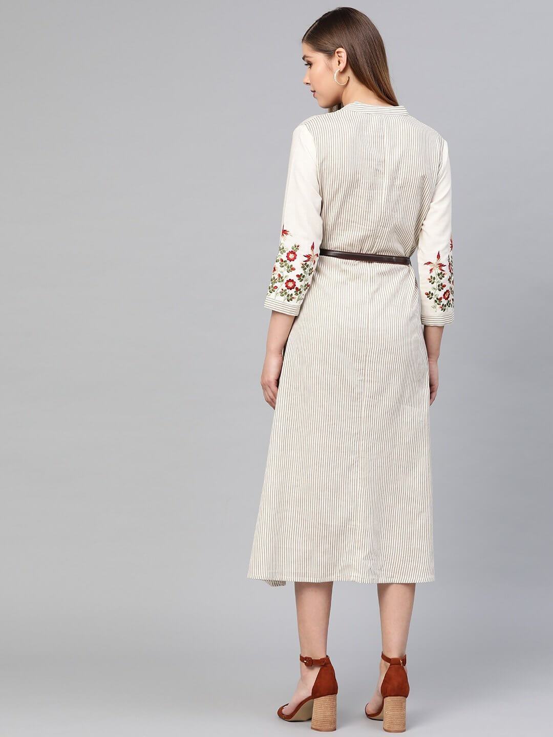 Color_Off white