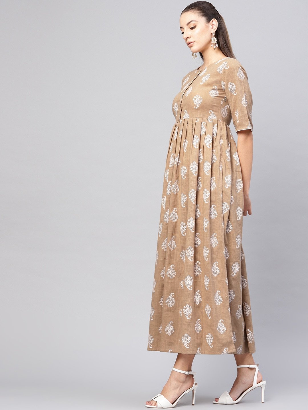 Women's  Beige & White Pleated Khari Print Maxi Dress
