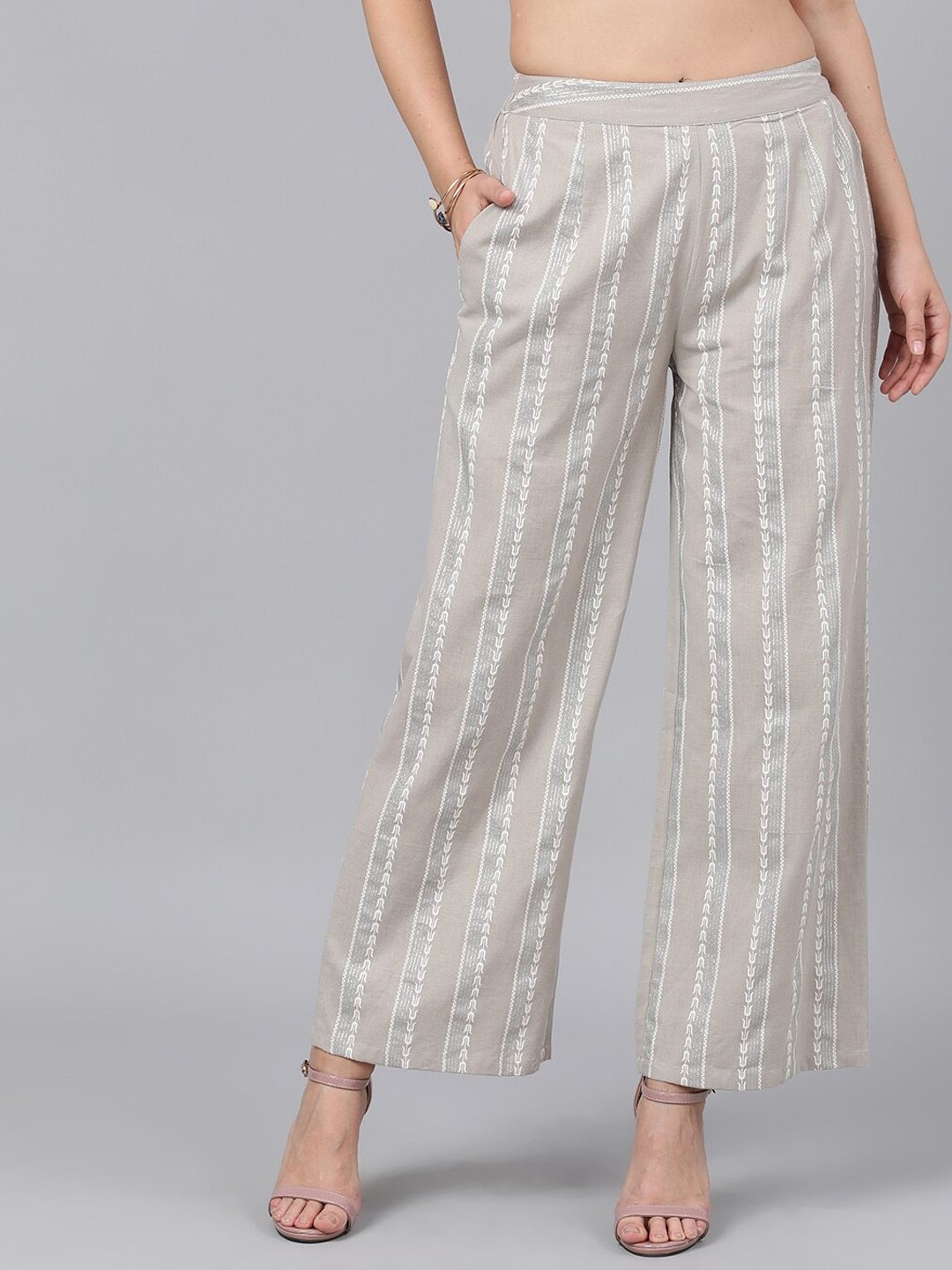 Women's  Grey & Off-White Printed Straight Palazzos