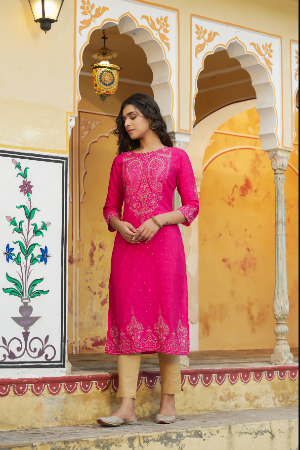 Women's Fuchsia Shanton Printed Straight Kurta