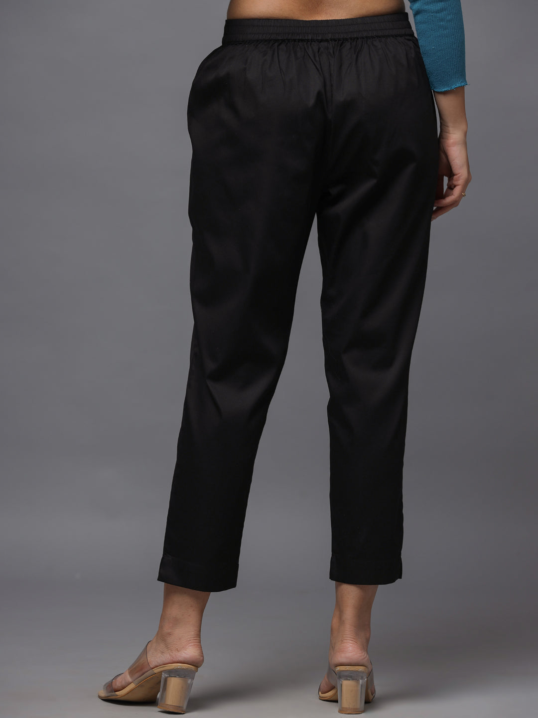 Color_Black