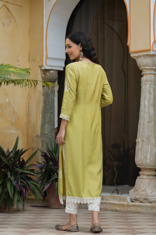 Women's Green Shanton Printed Straight Kurta