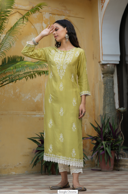 Women's Green Shanton Printed Straight Kurta