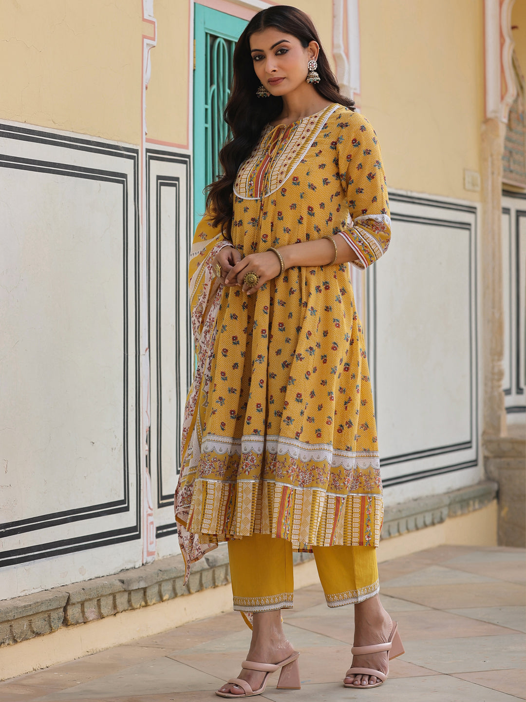 Color_Mustard