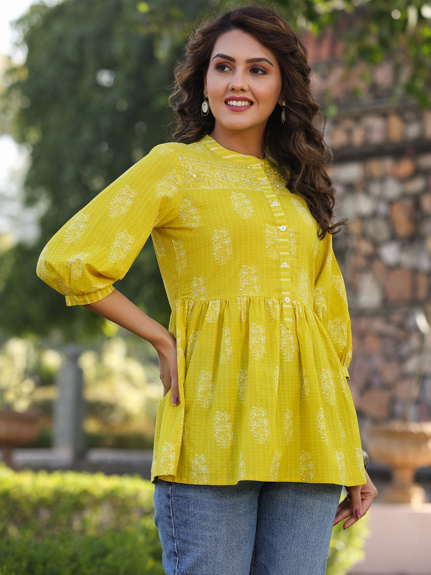 Color_Yellow