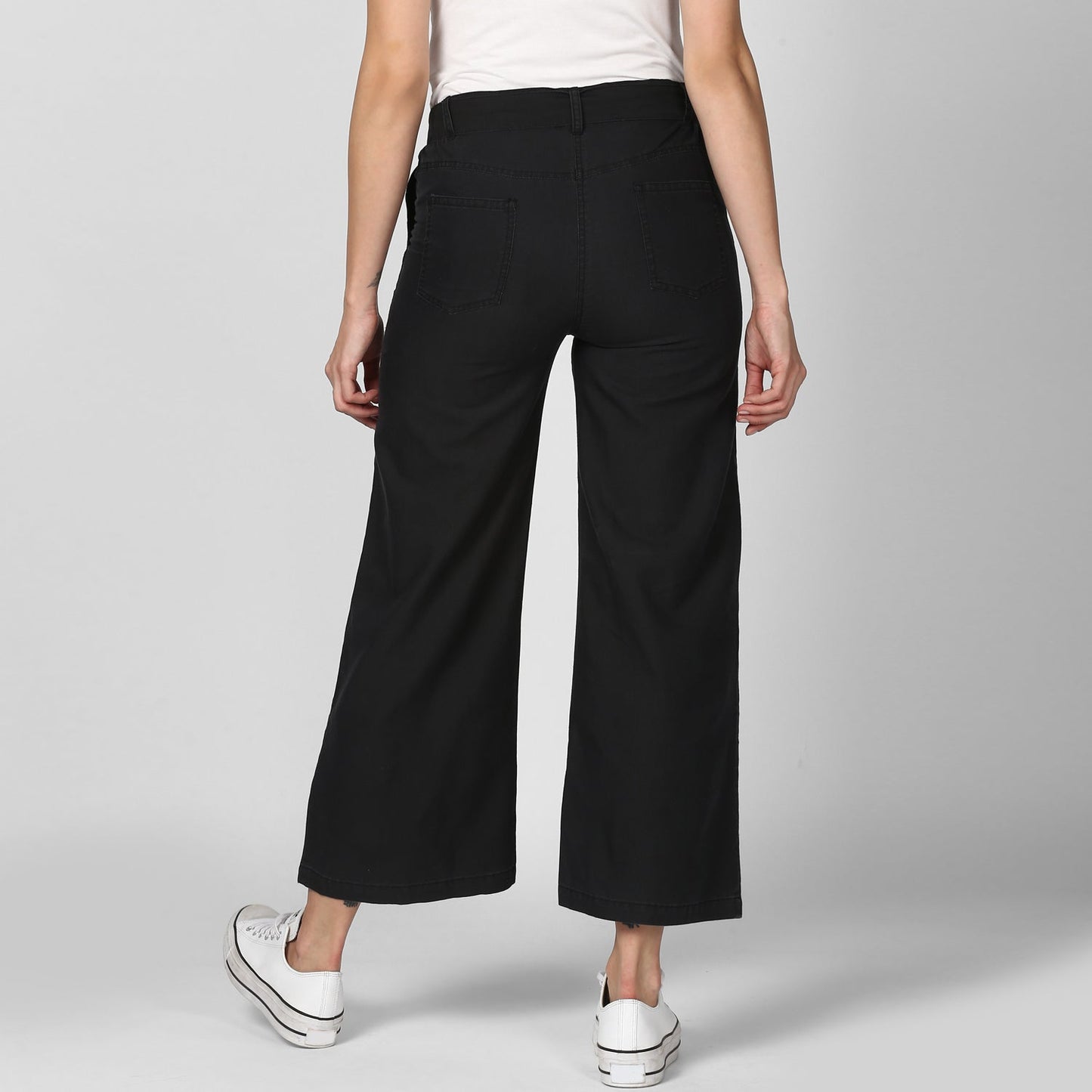 Women's Black Denim Trousers with belt