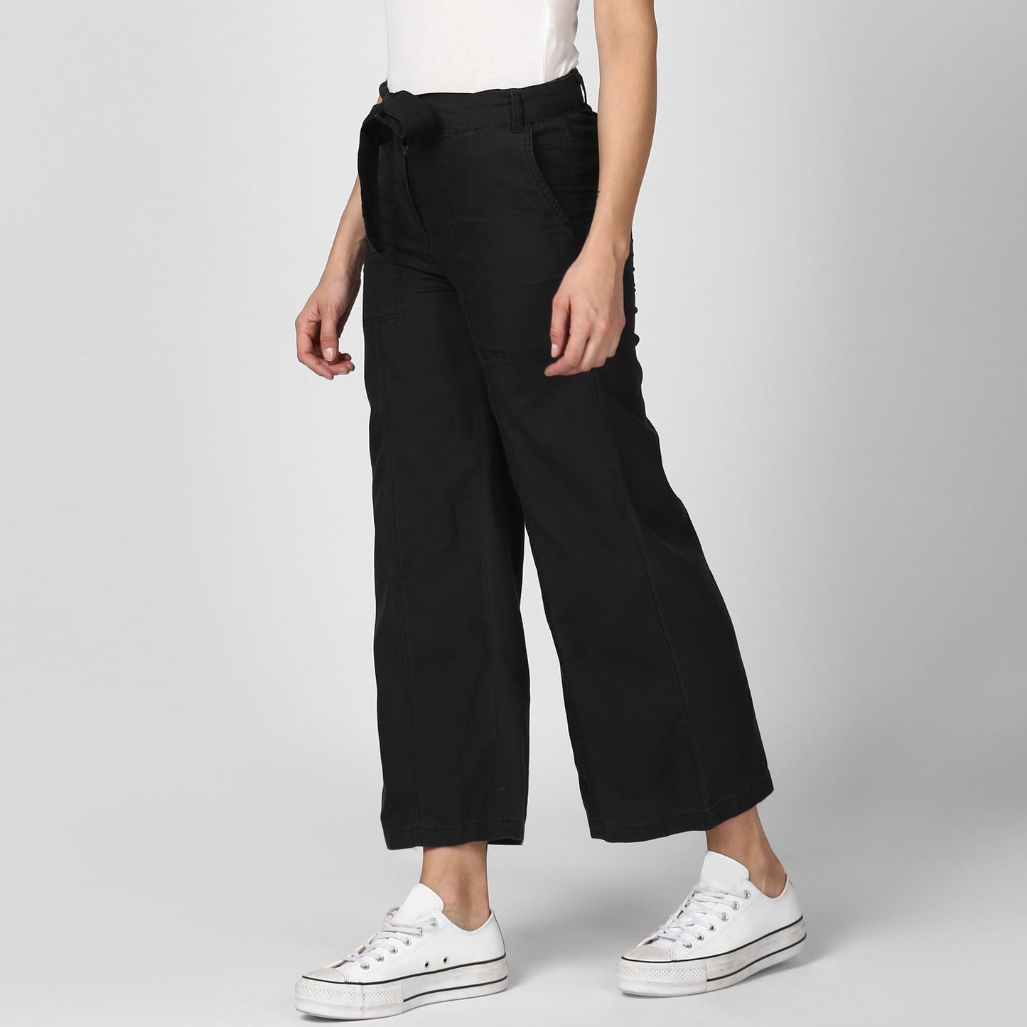 Women's Black Denim Trousers with belt