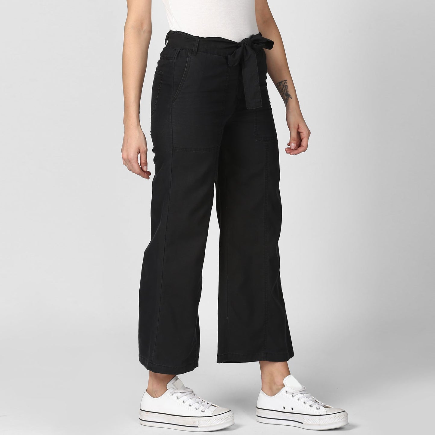 Women's Black Denim Trousers with belt
