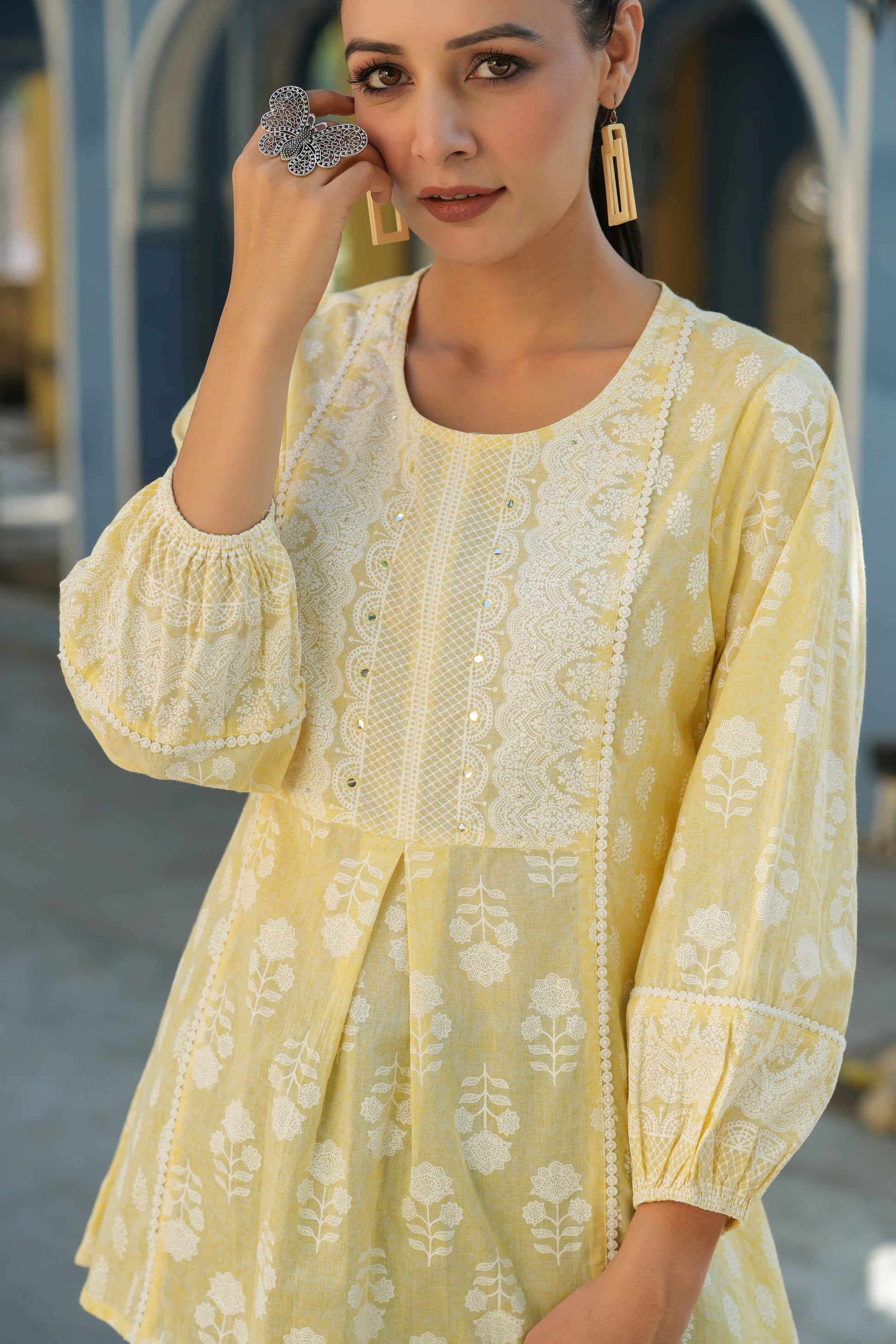 Color_Yellow