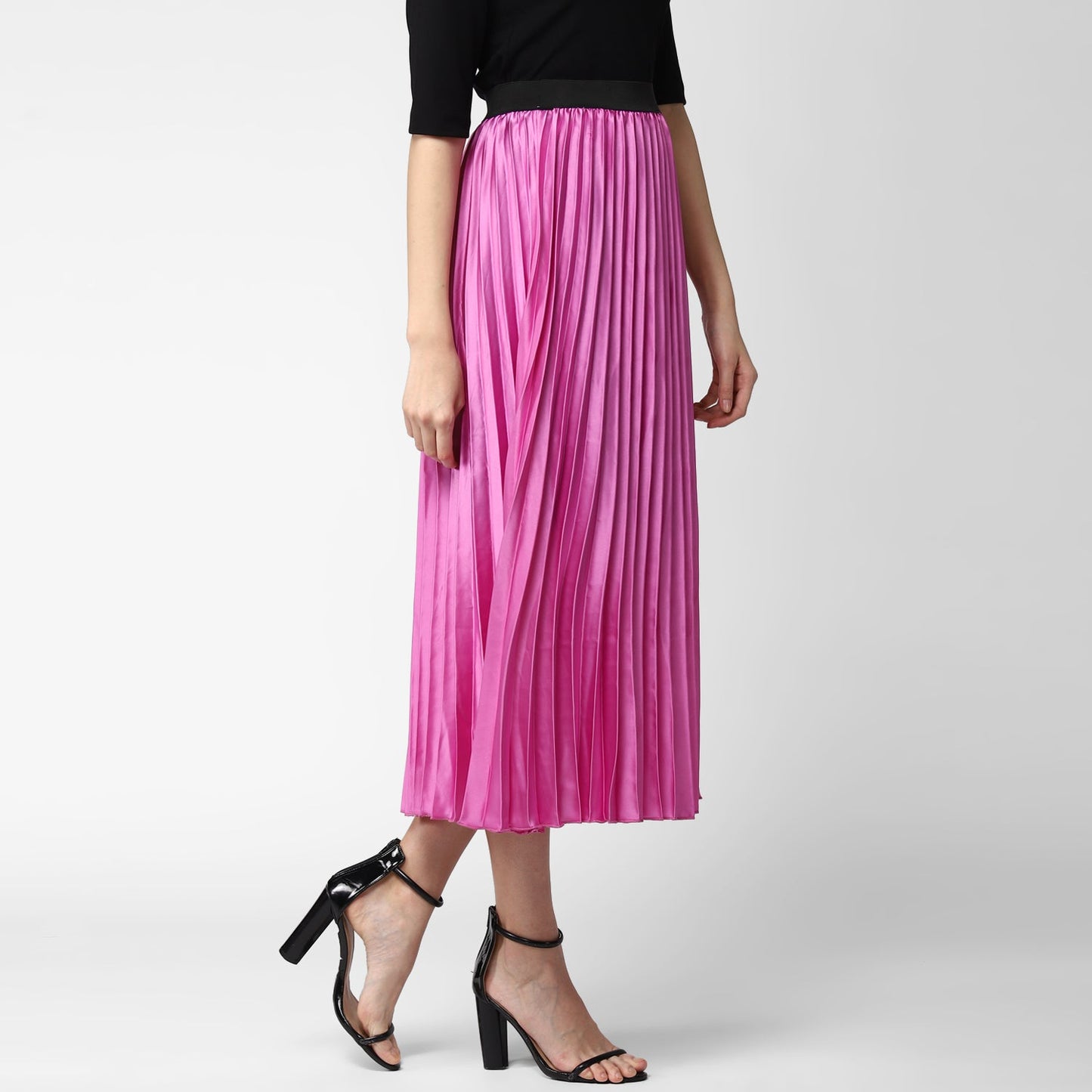 Women's Lavender Satin Pleated Skirt