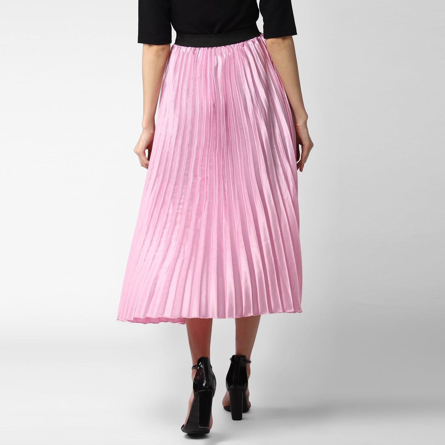 Women's Pink Satin Pleated Skirt