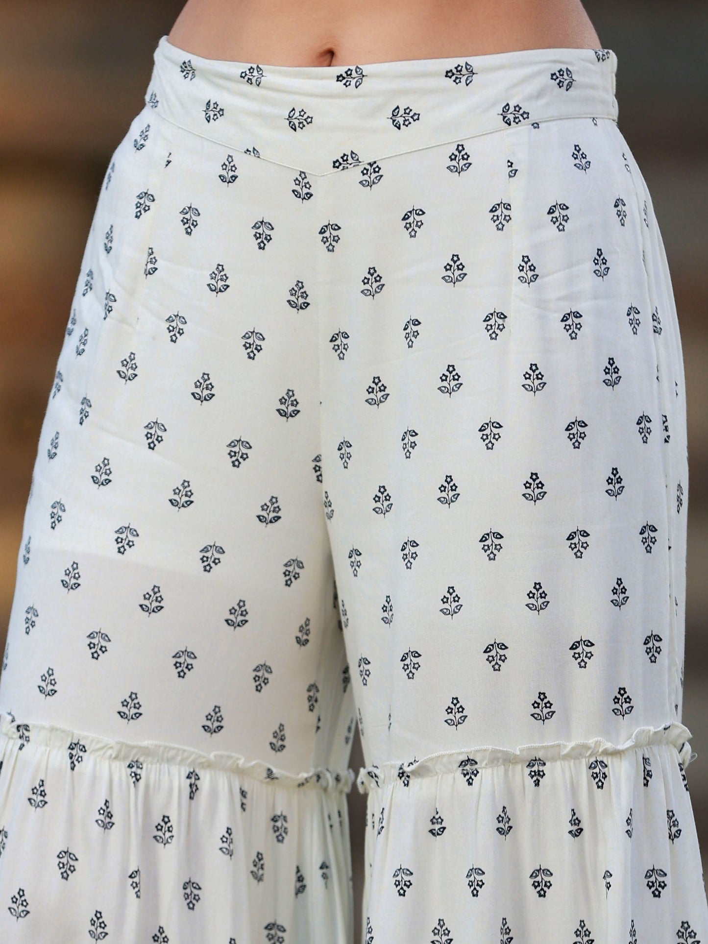 Color_Off White