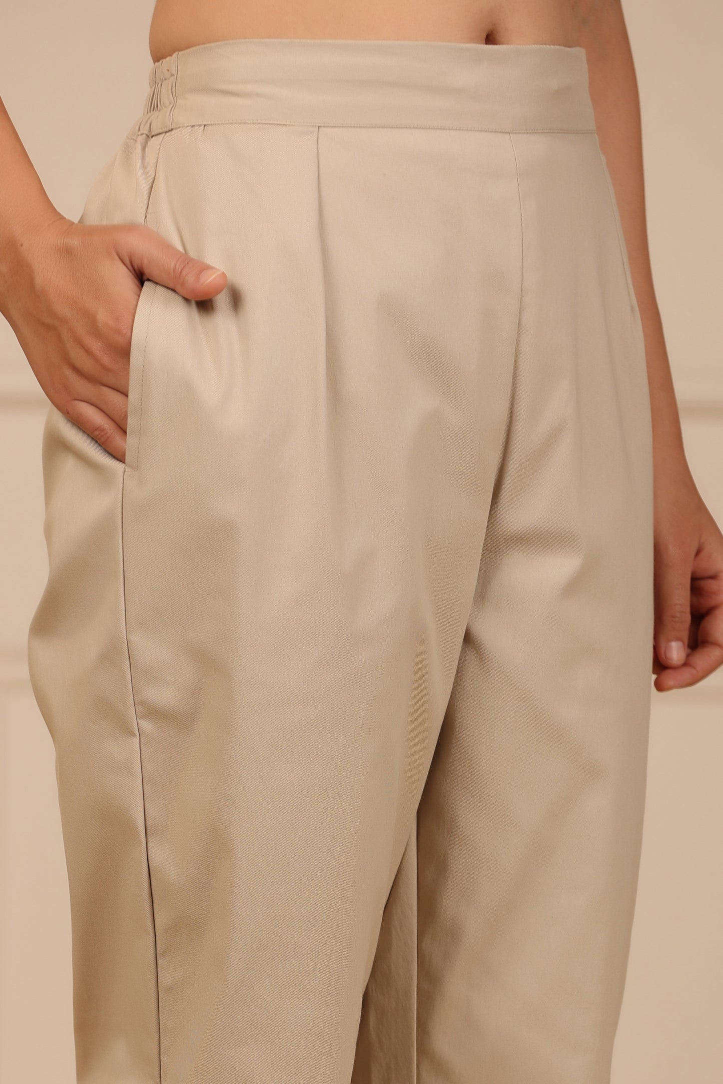 Color_Beige