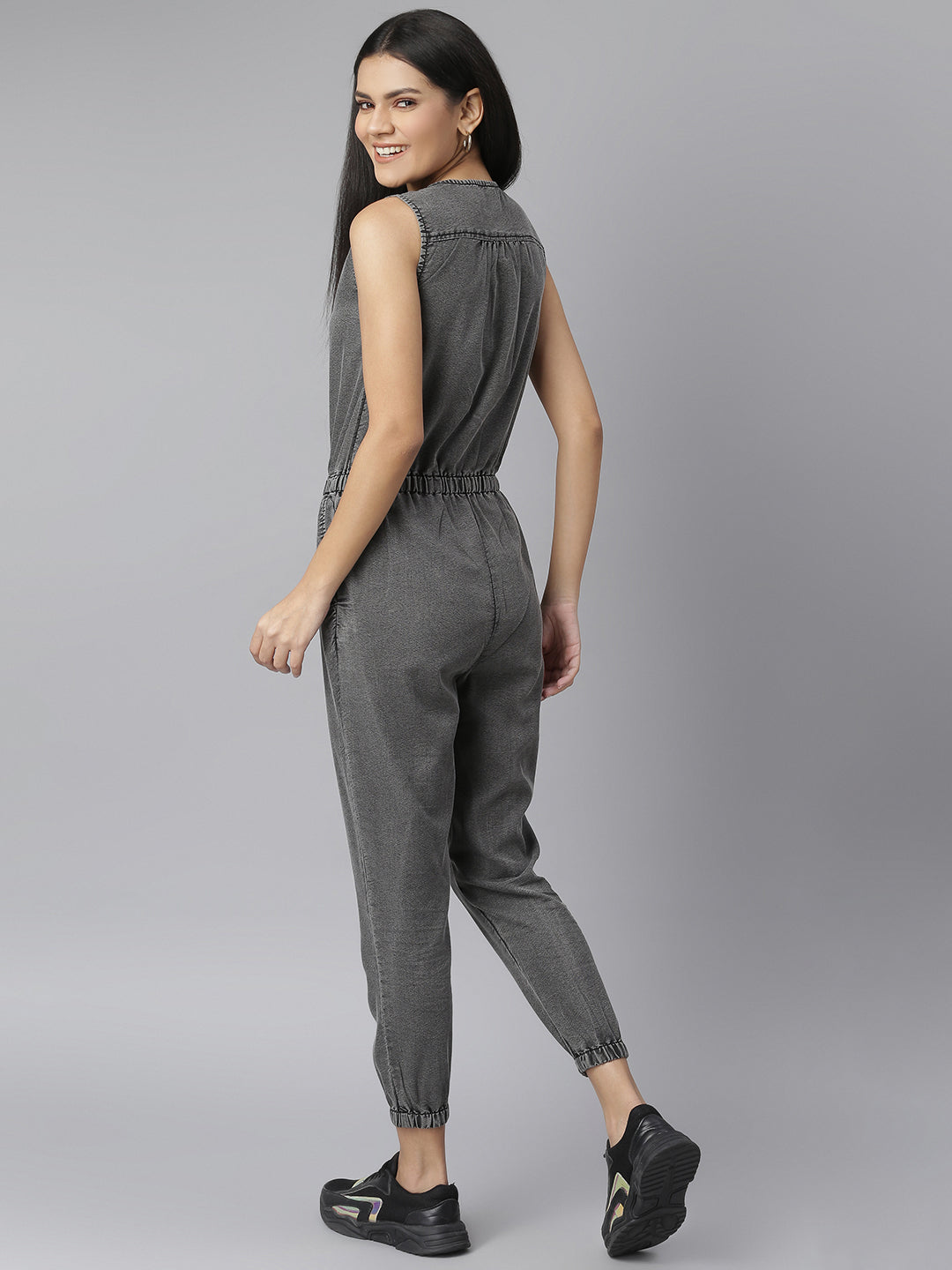 Color_Grey
