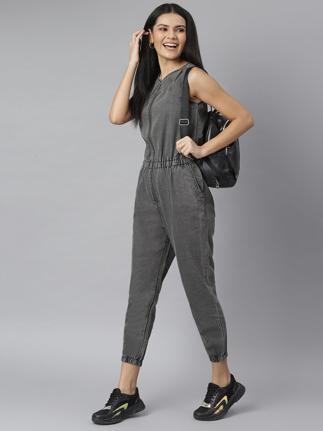 Color_Grey