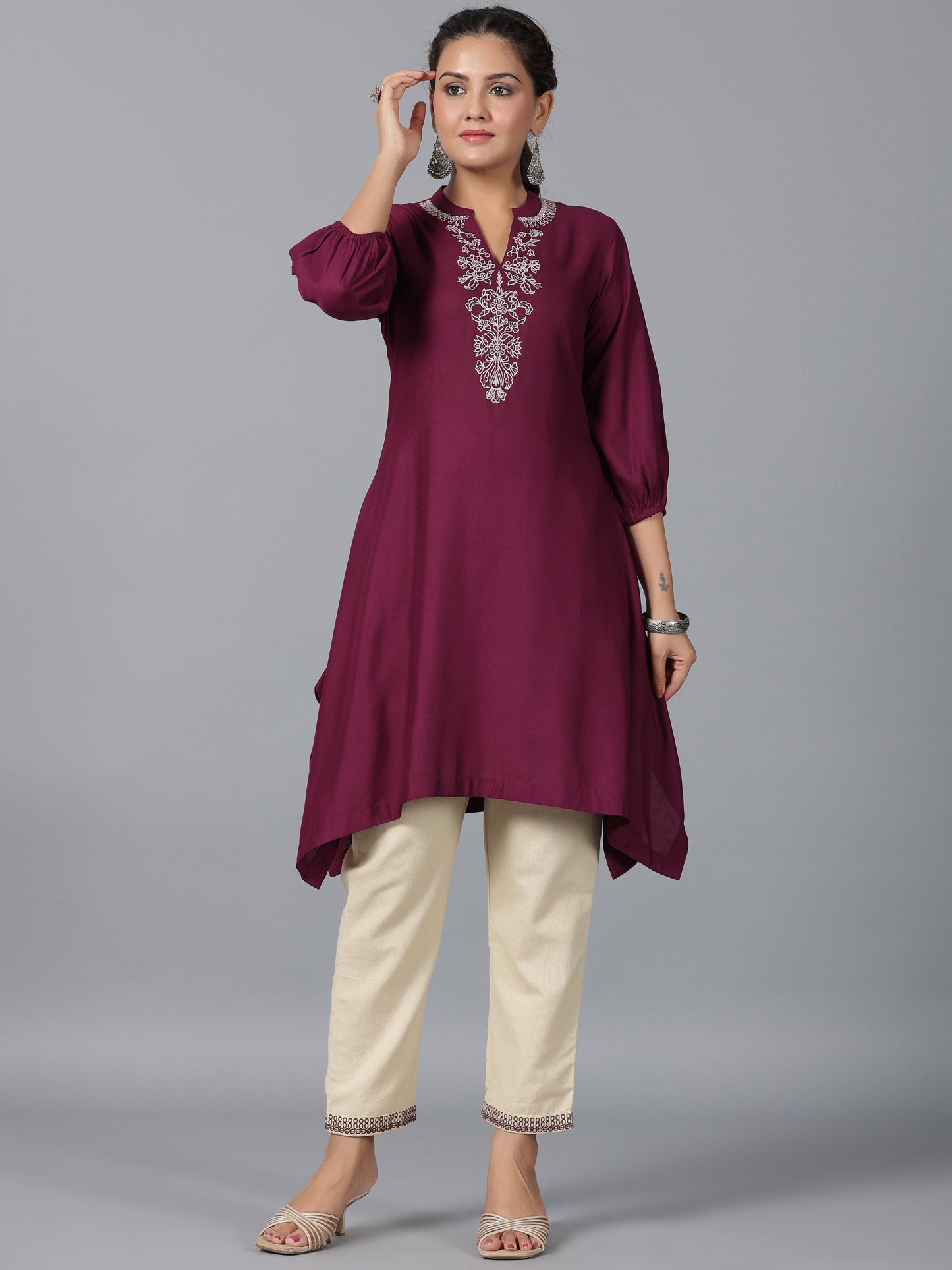 Color_Maroon