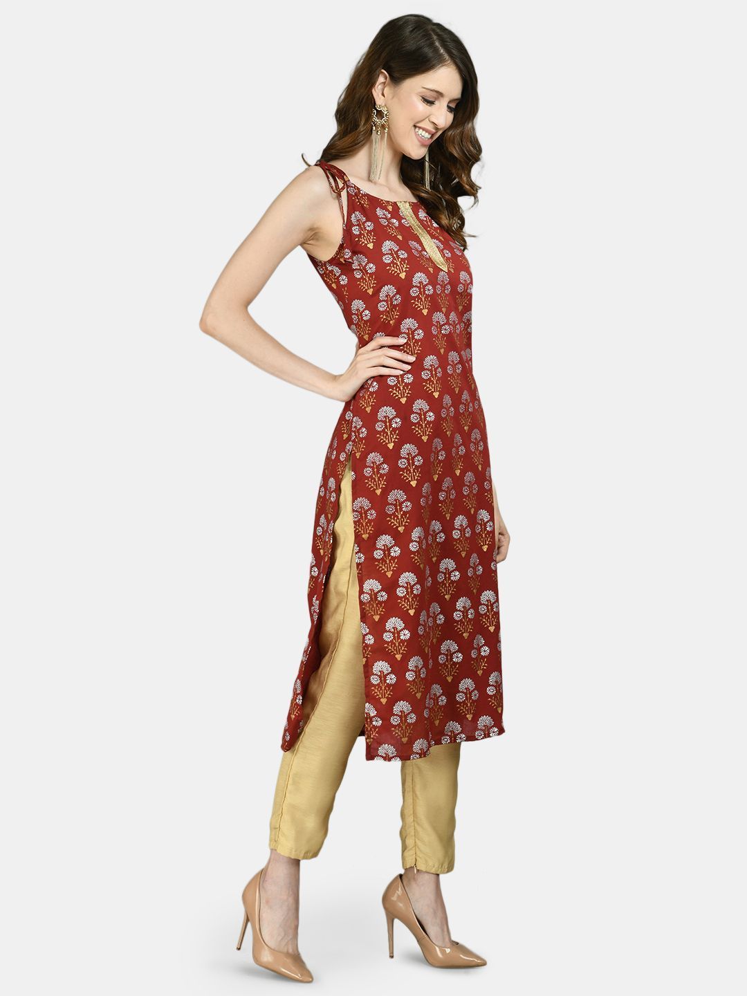 Women Maroon Printed Cotton kurta by Myshka (