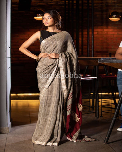 Women's Beige Handwoven Ghicha Saree