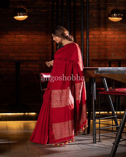 Women's Red handwoven Noyel Silk Saree