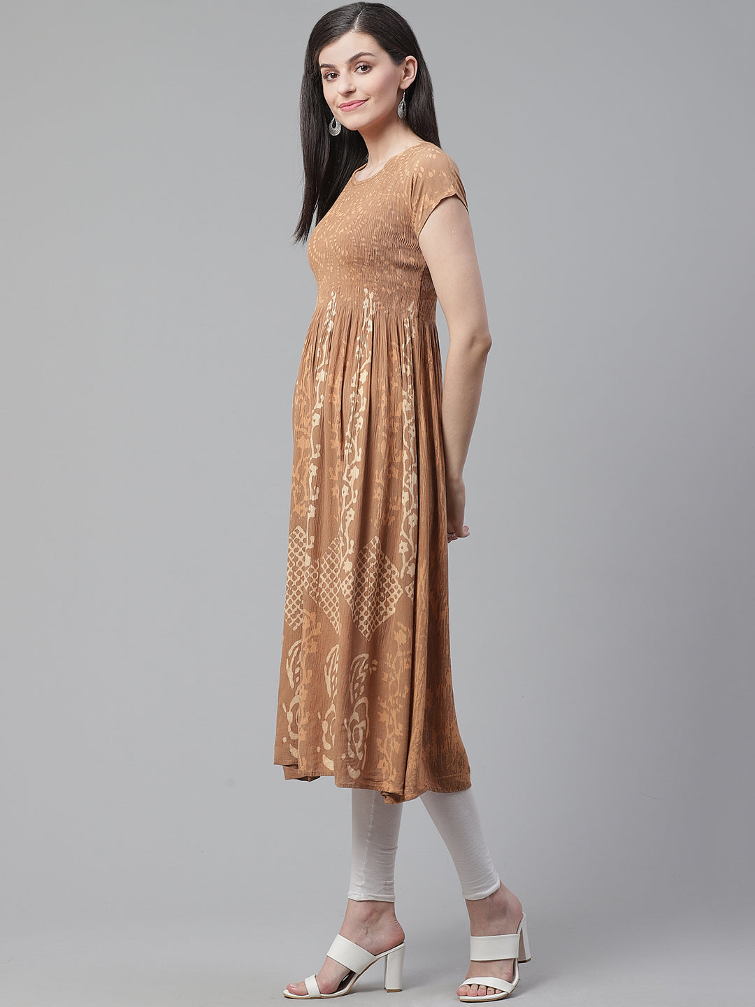 Color_Brown