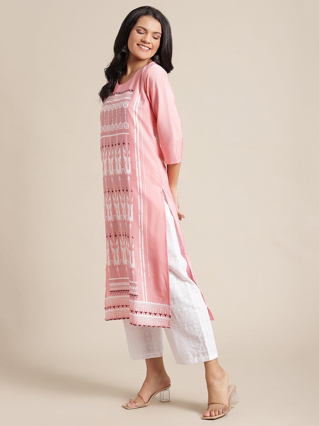 Women's KSUT Pink And White Geometric Printed Straight Kurta With 3/4Th Sleeves