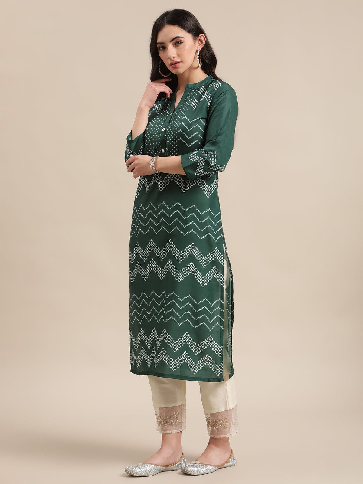 Women's Green And Bandhej Mandarin Collar Straight Kurta