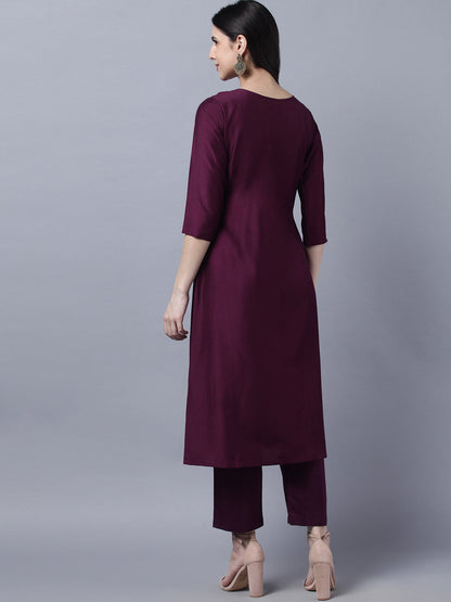 Color_Maroon