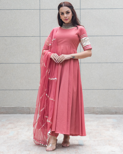 Women's Peach Gotapatti Cotton Suit Set