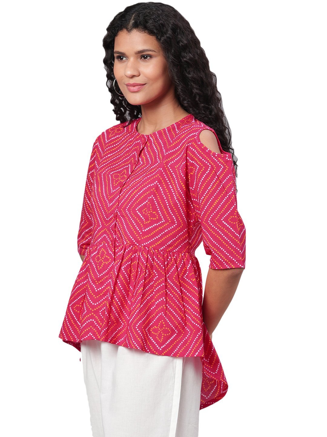 Women Pink Printed Cotton Top by Myshka (